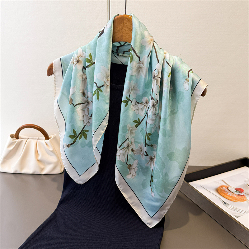 2026 Luxury Silk Skinny Scarf  - Luxury Bags Of 2026 recension och pris