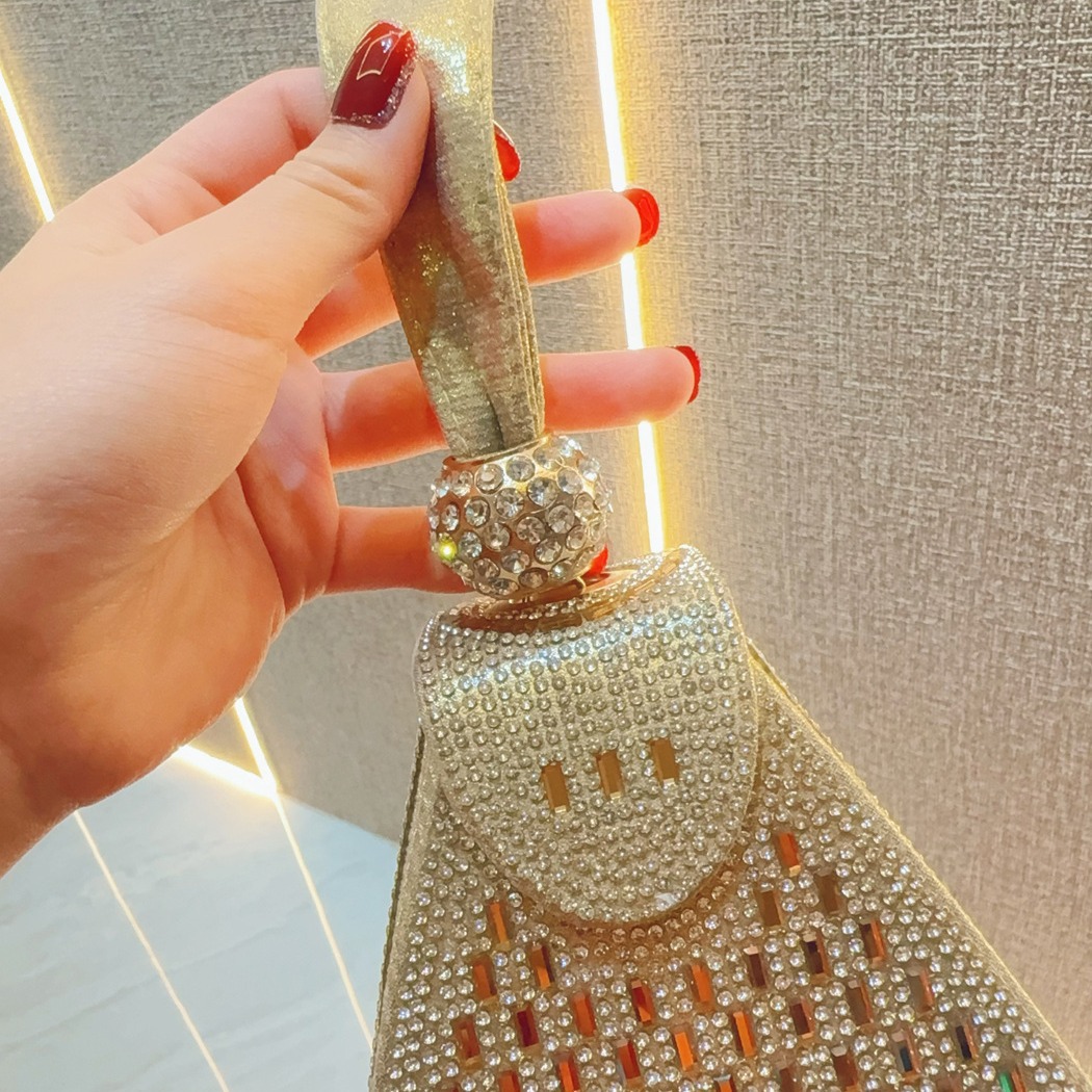 Rhinestones Luxury Evening Bag - Luxury Bags Pyramid recension och pris