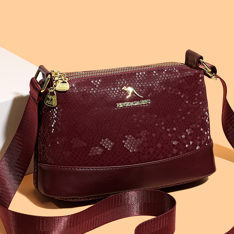 Snake Patterned Shoulder Bag W - Luxury Bags Girls recension och pris
