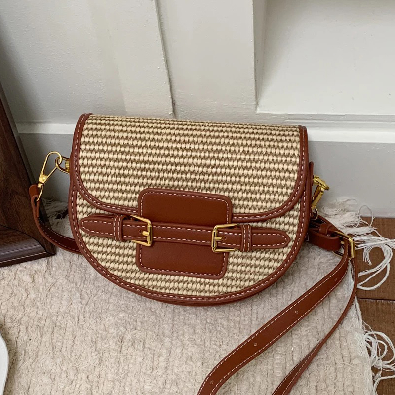 England Style Mini Straw Saddl - Luxury Bags Of 2026 recension och pris